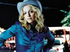 4 Minutes (ft. Justin Timberlake & Timbaland) - Madonna